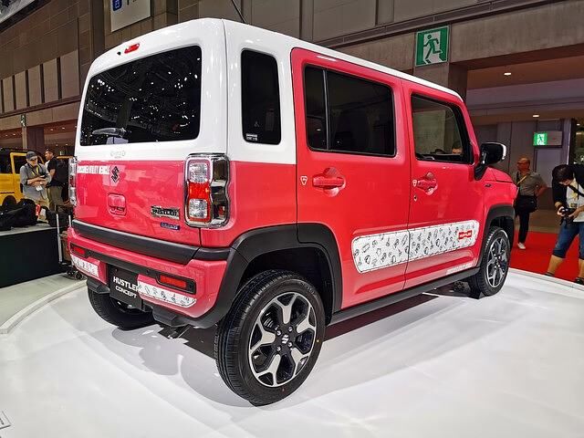 SUV? Kombi? Van? Auch hier vereint Suzuki mehrere Stile in einem Fahrzeug
