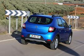 Dacia Sandero Stepway dCi 90 - Rumänischer Asphaltcowboy Dacia Sandero Stepway dCi 90 - Rumänischer Asphaltcowboy
