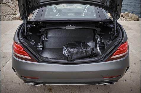 Mercedes AMG SLC 43 - der Laderaum fasst 335 Liter