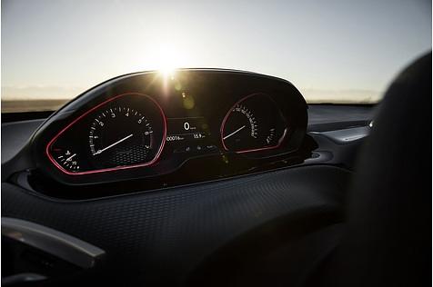 Das Armaturenbrett des Peugeot 2008.