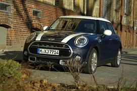 Test Mini Cooper SD Fünftürer: Mini plus