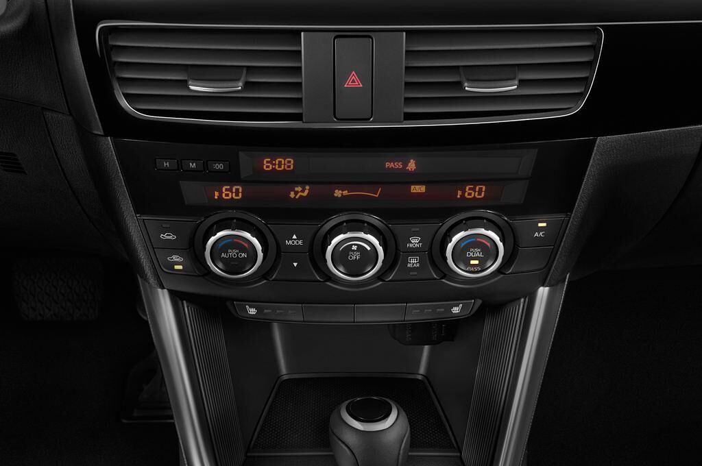 Mazda CX-5 (Baujahr 2011) Sports-Line 5 Türen Temperatur und Klimaanlage