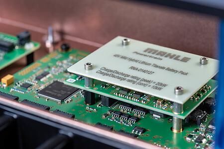 Mahle-Batterie für Bremskraft-Rückgewinnung - Mehr Effizienz dank hoher Laderate