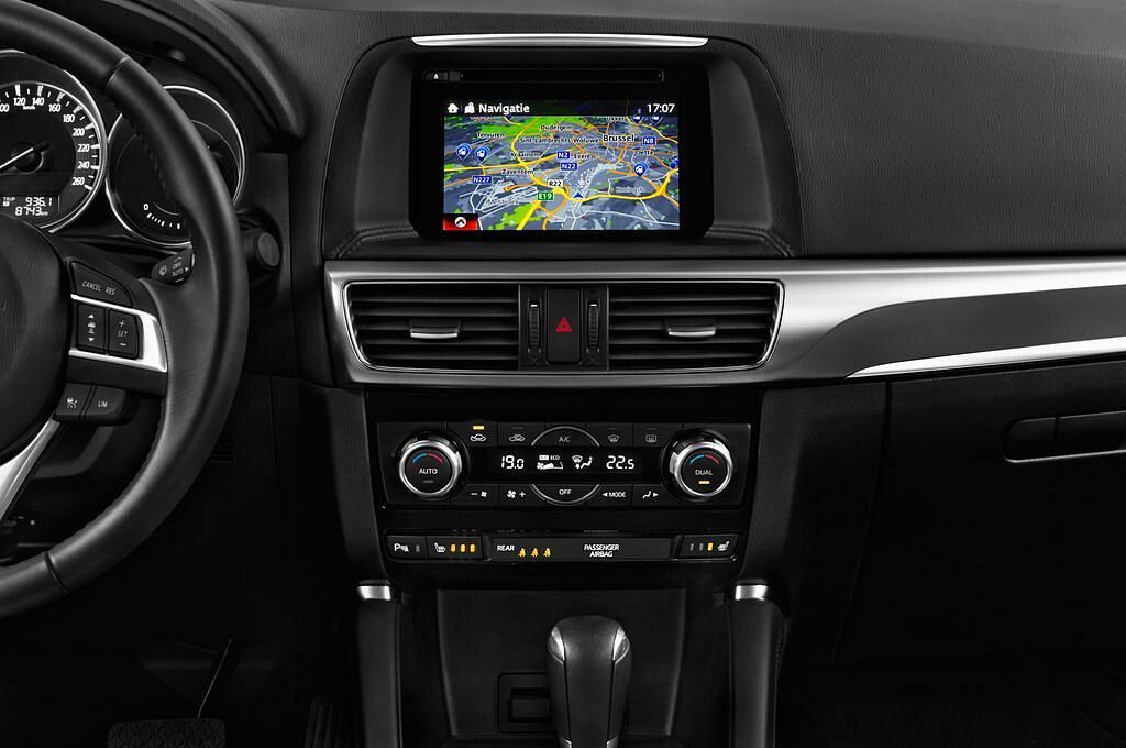 Mazda CX-5 (Baujahr 2015) Sports-Line 5 Türen Mittelkonsole