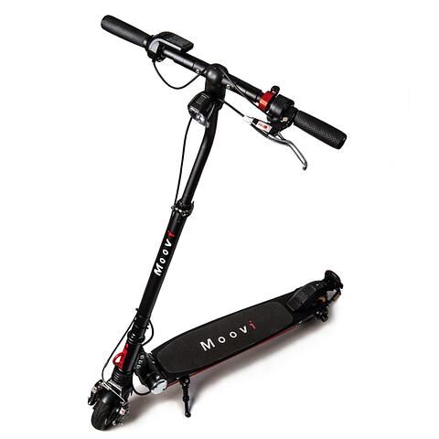 Der vergleichsweise günstige E-Scooter Moovi hat kleine Räder und schwache Bremsen und damit nicht keine allzu großen Sicherheitsreserven