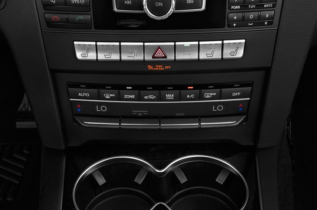 Mercedes E-Class (Baujahr 2013) - 2 Türen Temperatur und Klimaanlage