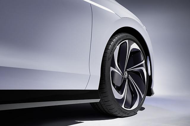 Der VW ID. Space Vizzion ist bis zu 175 km/h schnell