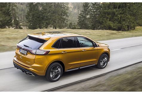 Der Ford Edge ist knapp 4,81 Meter lang