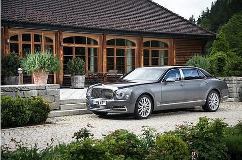 Bentley Mulsanne EWB - ein spektakulärer Auftritt