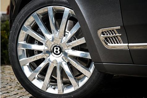Bentley Mulsanne EWB - optional gibt es 20-Zöller