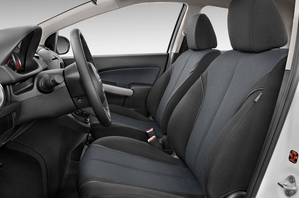 Mazda Mazda2 (Baujahr 2009) Dynamic 5 Türen Vordersitze