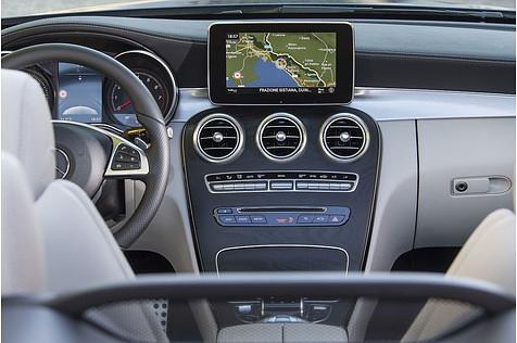 Das Pseudo-iPad stört die Optik