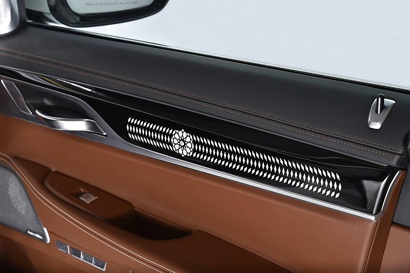 BMW 750 Li Solitaire - innen in Tartufo Leder