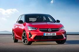 Opel Corsa - Mit Blitz und Matrixlicht