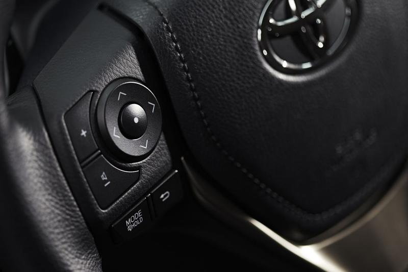 Toyota_ RAV 4 2013