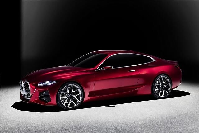 Das BMW Concept 4 spielt mit den Proportionen eines klassischen Coupés