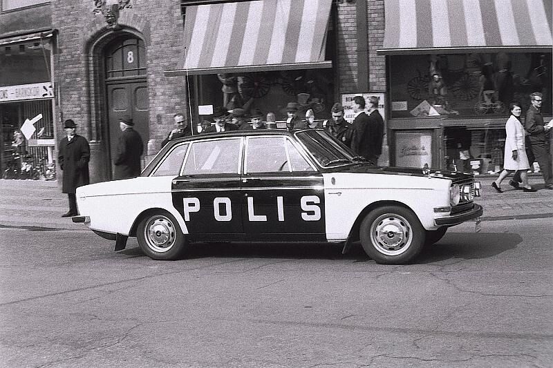 Volvo 144 Polizei Ausführung