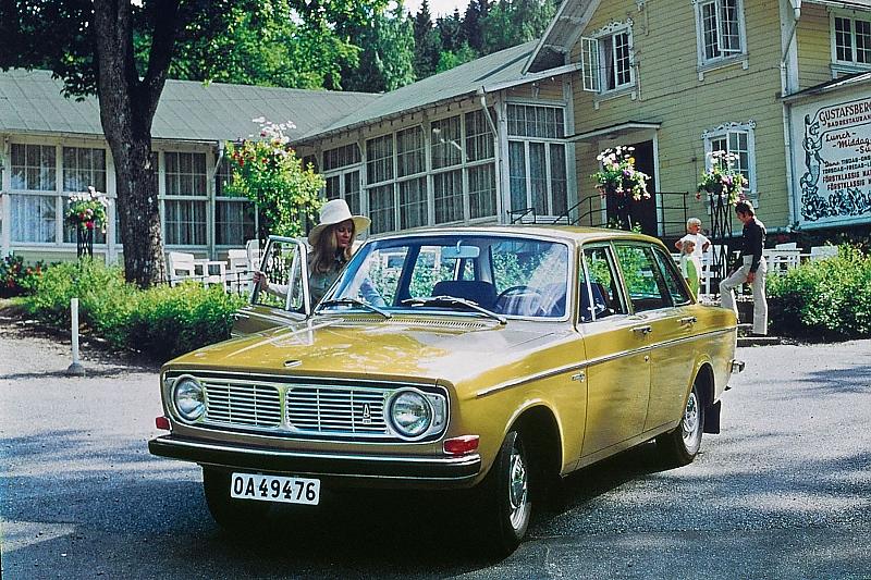 Volvo 144 (1971)
