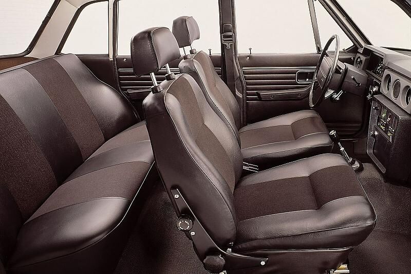 Volvo 144 (1973)