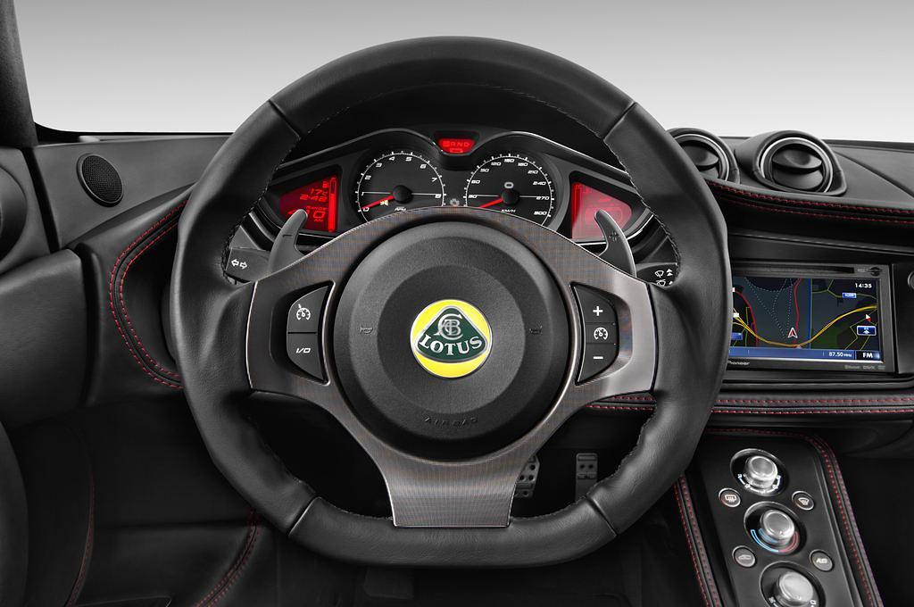 Lotus Evora (Baujahr 2011) S 2 Türen Lenkrad