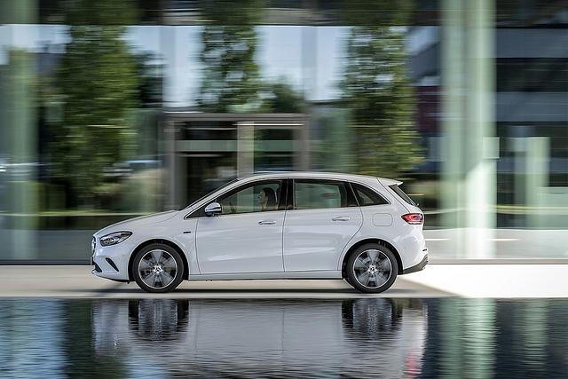 Mercedes B 250e