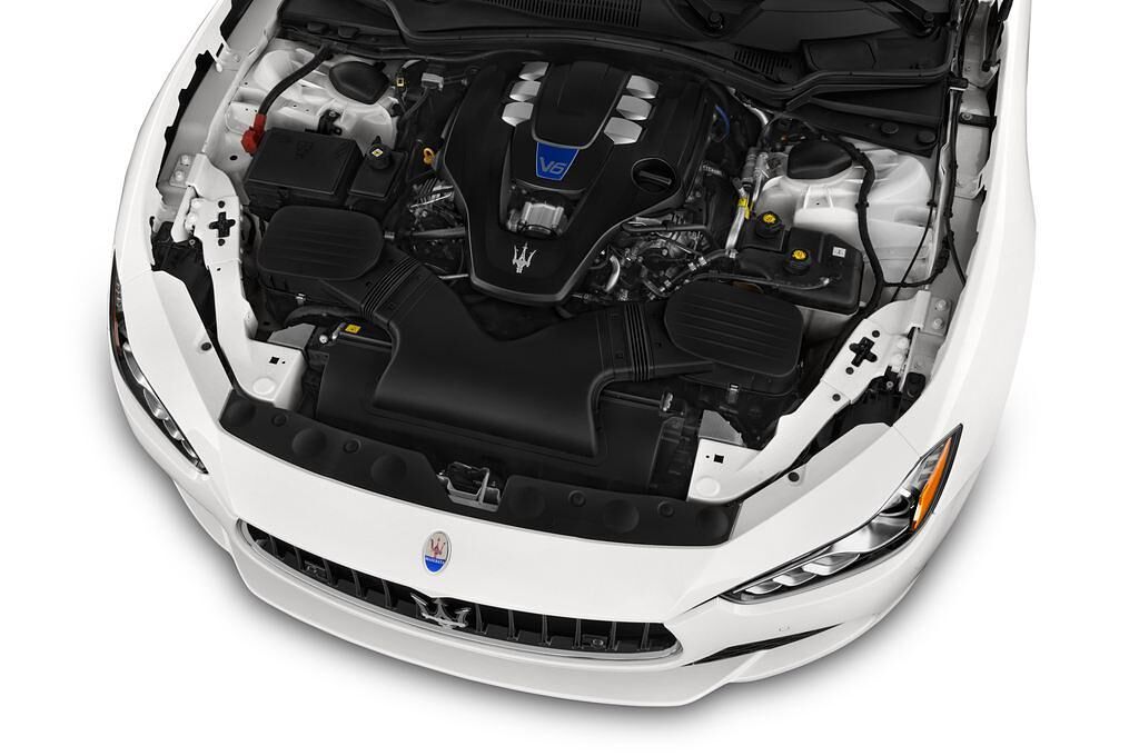 Maserati Ghibli (Baujahr 2015) S Q4 4 Türen Motor