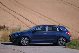 Hyundai i30 - Besser telefonieren, günstiger navigieren