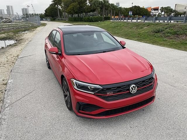 VW Jetta GLI