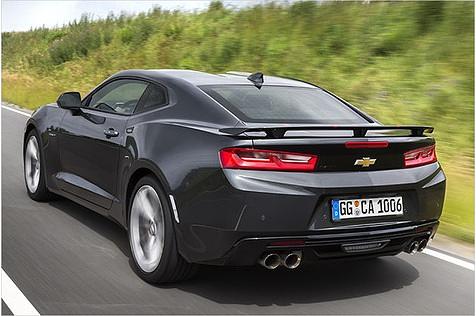 Chevrolet bietet das Modell als Cabrio und Coupé (Bild) an