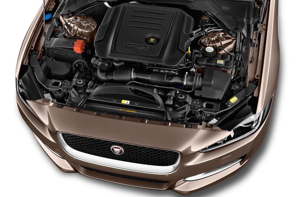 Jaguar XE (Baujahr 2016) R-Sport 4 Türen Motor