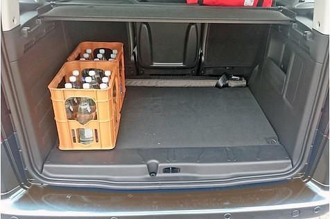 Hier passen jede Menge Einkäufe hinein.