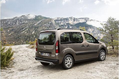 Der Citroen Berlingo Multispace Blue HDI 100 hat 99 PS.