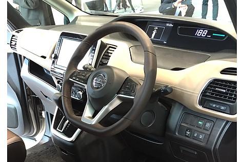 Nissan Serena S-Hybrid 2016