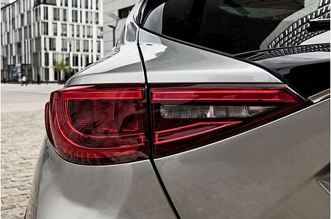 Infiniti QX30 2.2d AWD - Rückleuchten im typischen Infiniti-Look
