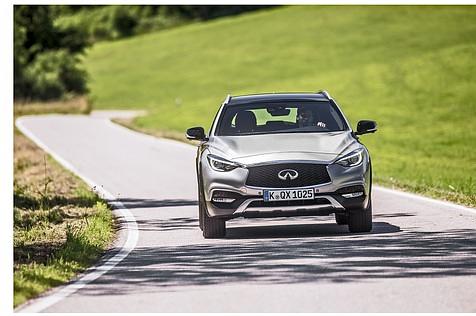 Infiniti QX30 2.2d AWD - das Fahrwerk ist überaus straff