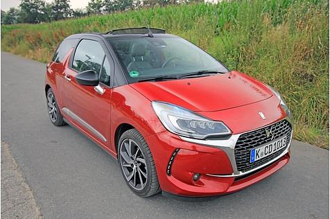 1.225 Kilogramm bringt das DS3 Cabrio auf die Waage.