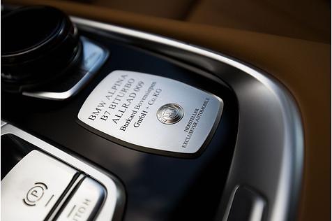 Anders als beim neuen BMW 7er ist der Alpina-Schlüssel eher traditioneller