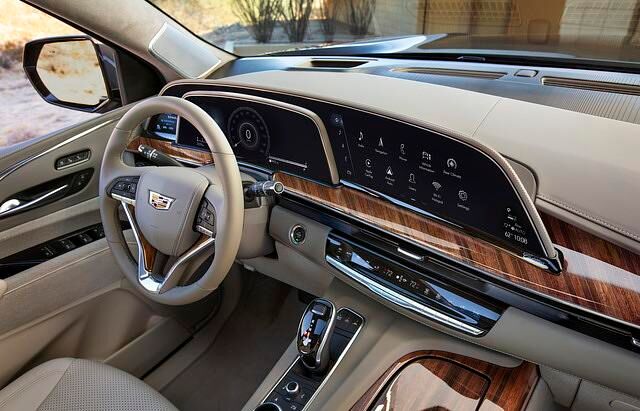 Der neue Cadillac Escalade bietet ein Cockpit der Sonderklasse - serienmäßig