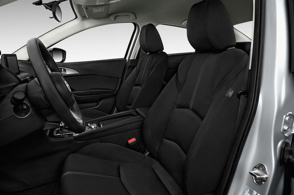 Mazda Mazda3 (Baujahr 2017) Center-Line 4 Türen Vordersitze