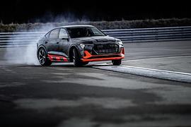 Audi E-Tron S Sportback - Die Kraft der drei Herzen Audi E-Tron S Sportback - Die Kraft der drei Herzen