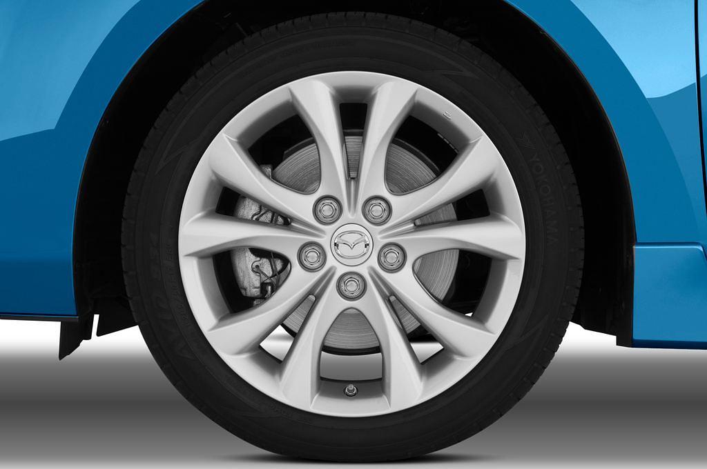 Mazda Mazda3 (Baujahr 2009) Active Plus 5 Türen Reifen und Felge