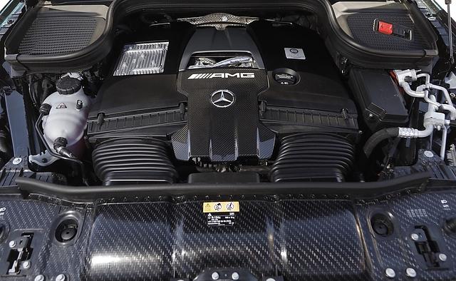 Der V8-Biturbo hat 450 kW / 612 PS