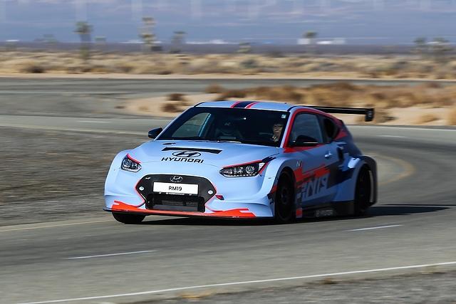 Hyundai RM19