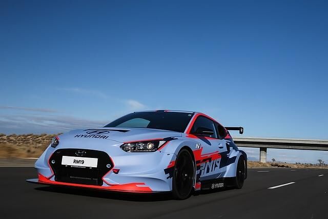 Hyundai RM19