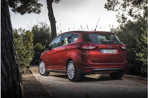4,4 Liter Diesel verbraucht er auf 100 Kilometern.