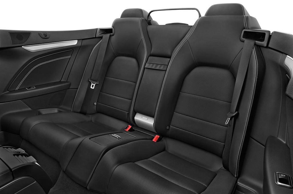 Mercedes E-Class (Baujahr 2015) - 2 Türen Rücksitze