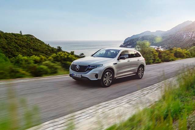 Wie beim eine Klasse größeren GLE schneidet das Stromer-SUV EQC beim Frontalaufprall nicht optimal ab