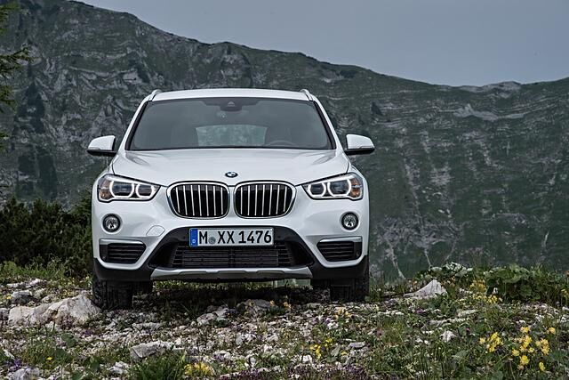 Man mag es kaum glauben, doch der BMW X1 teilt sich die Antriebsplattform mit dem Mini