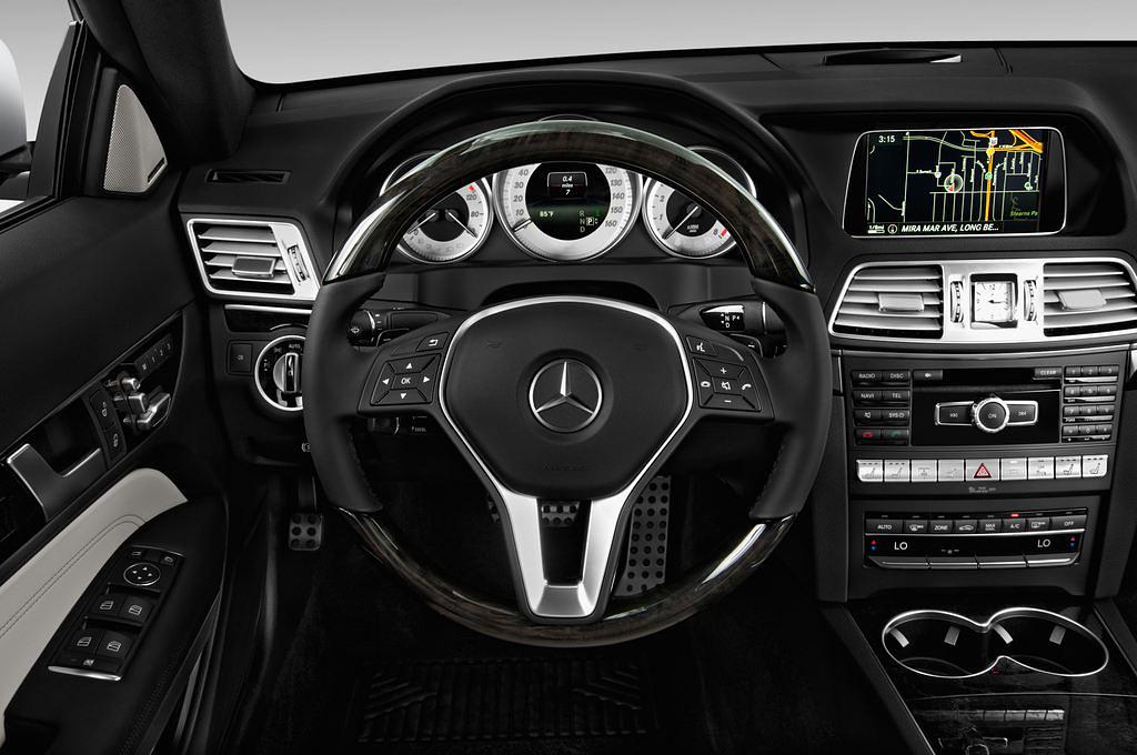 Mercedes E-Class (Baujahr 2014) - 2 Türen Lenkrad