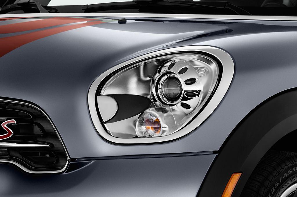 MINI Countryman (Baujahr 2016) Cooper S 5 Türen Scheinwerfer